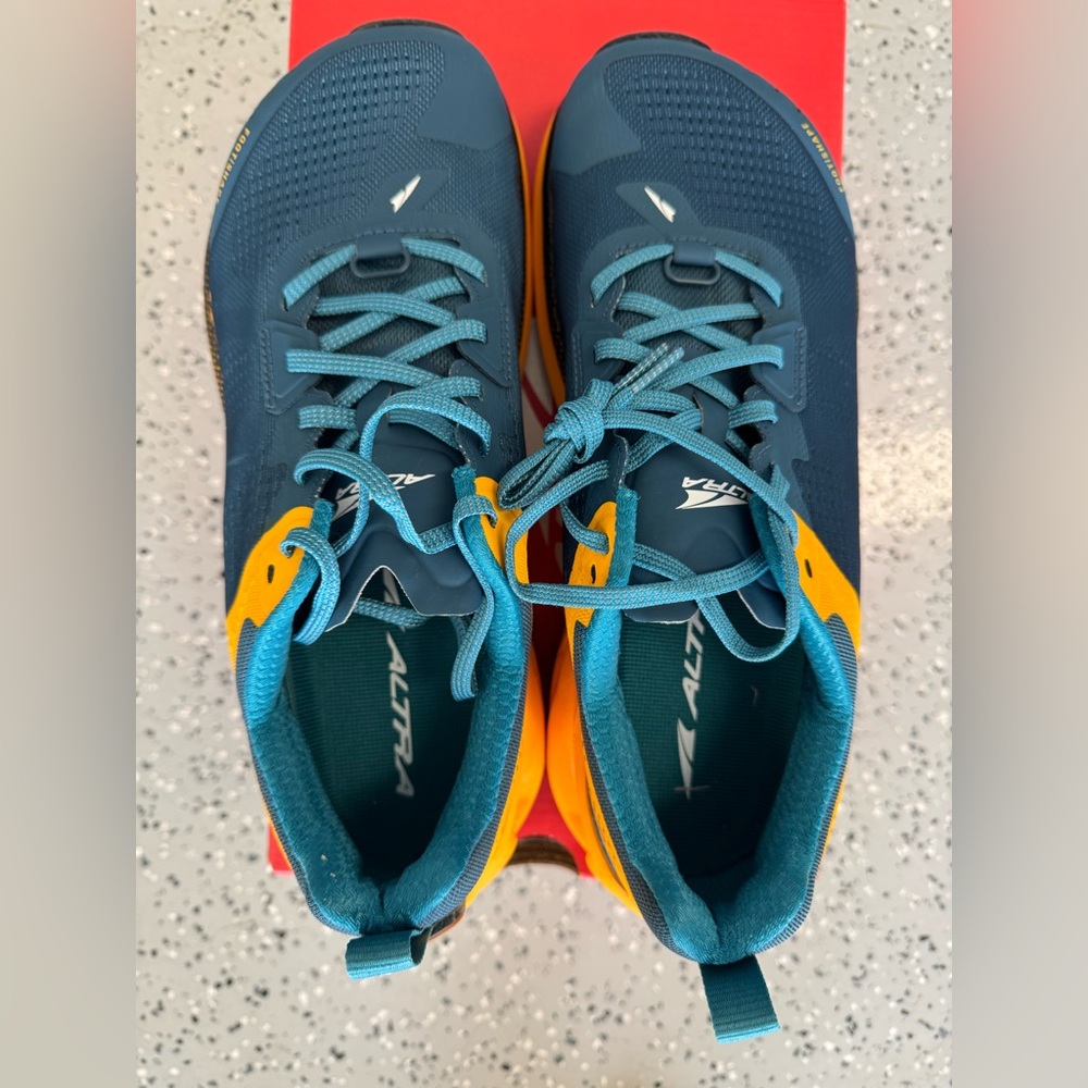 Altra Men's Olympus 4 10.5